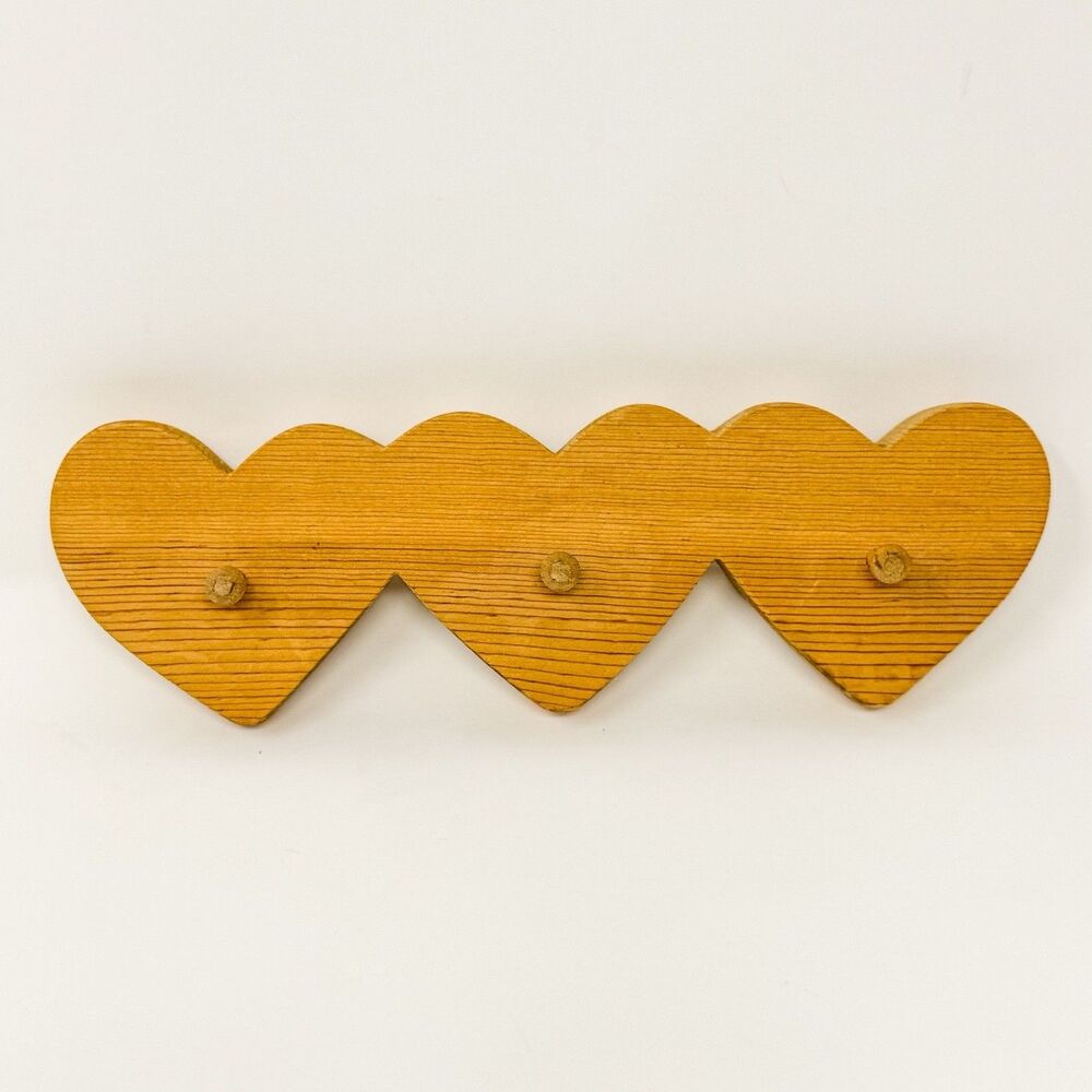 Vintage Wooden Heart Wall Key Rack Cottagecore Jewelry Holder 3 Peg Organizer